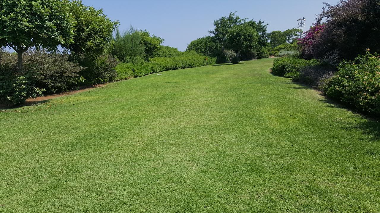Neot Golf Caesarea Garden Apartment Екстериор снимка
